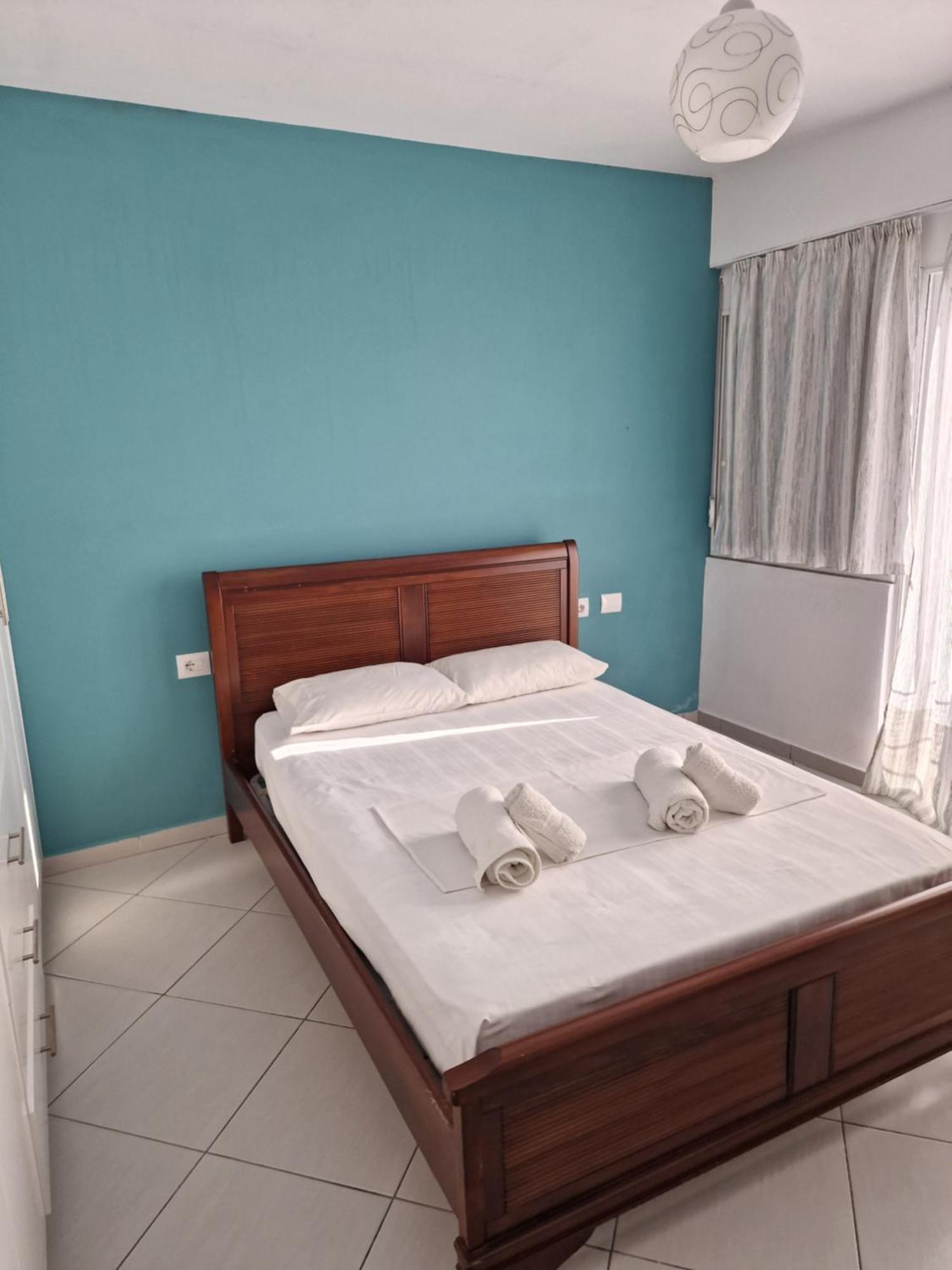 Golden Villa Sarandë Eksteriør billede